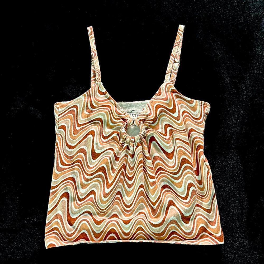 Hollister women’s cropped tank top. Size small. Great condition